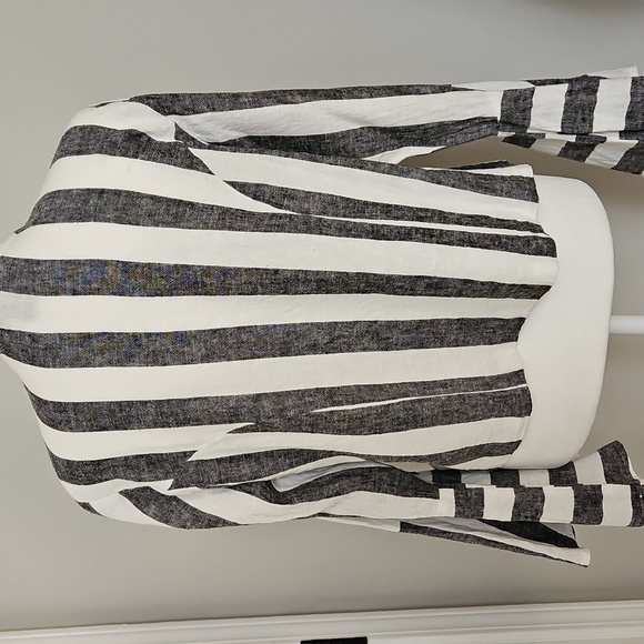 Ashley Stewart Women's Black and White Linen Blend Striped Open Blazer Sz 14 - Picture 6 of 8